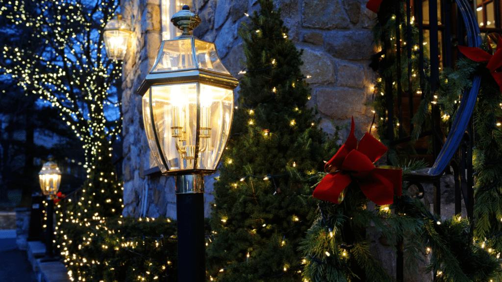 Holiday decor store Sault Ste. Marie